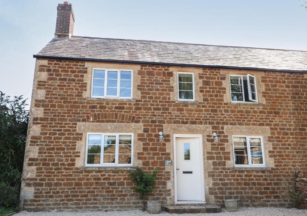 Manor Farm | Hook Norton