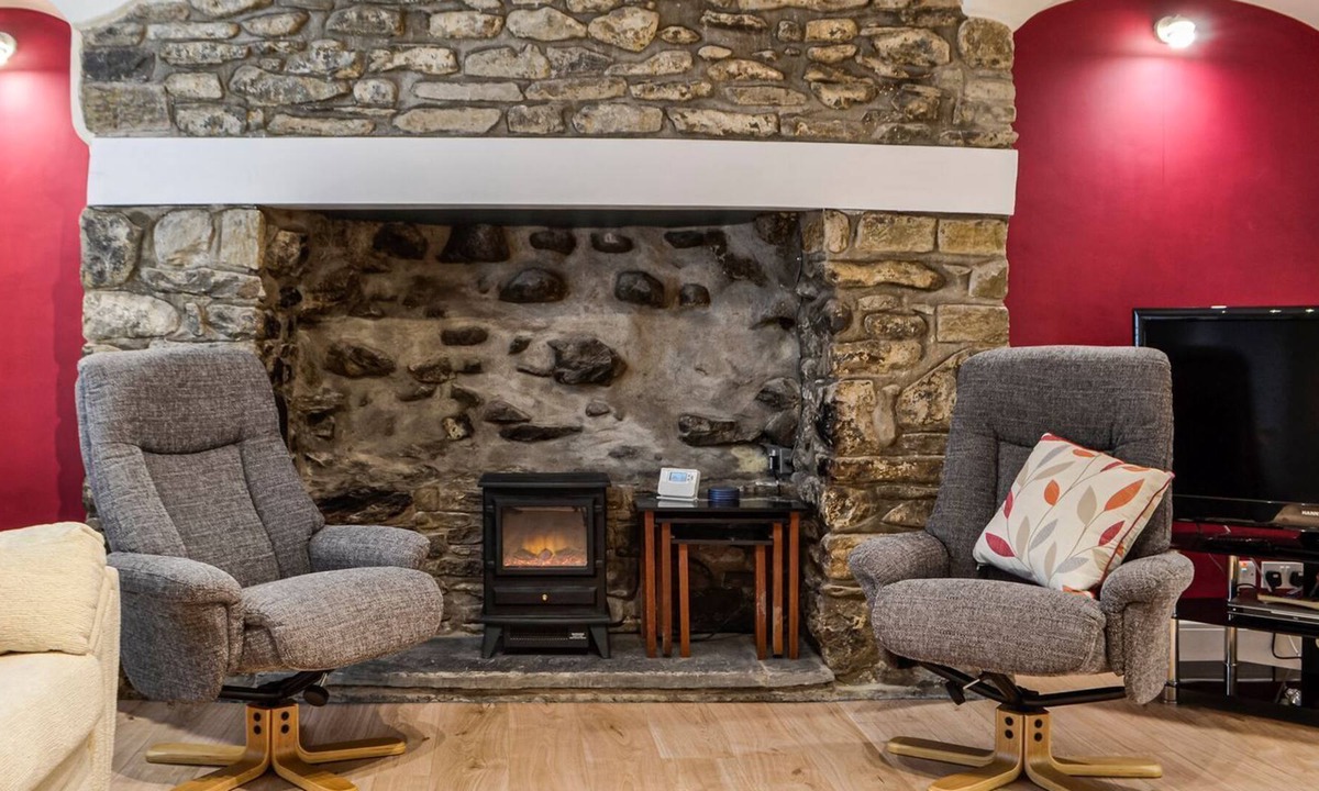 Accommodation Llanfynydd | Llanfynydd