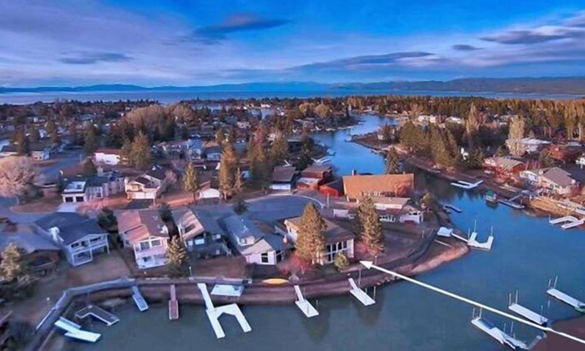 Traverse Court | Tahoe Keys