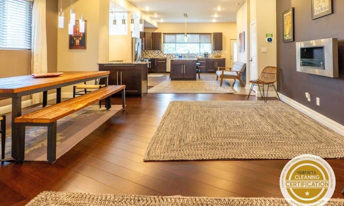 Lindell Louis | Central West End