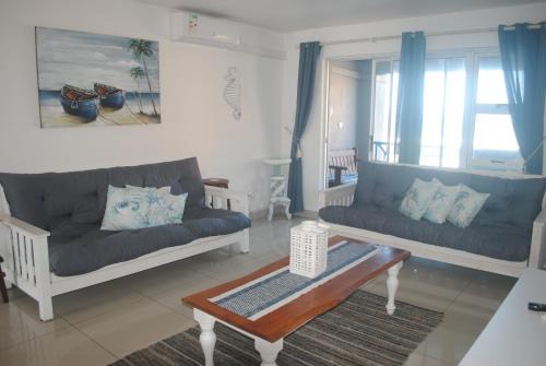 Key Largo | Doonside