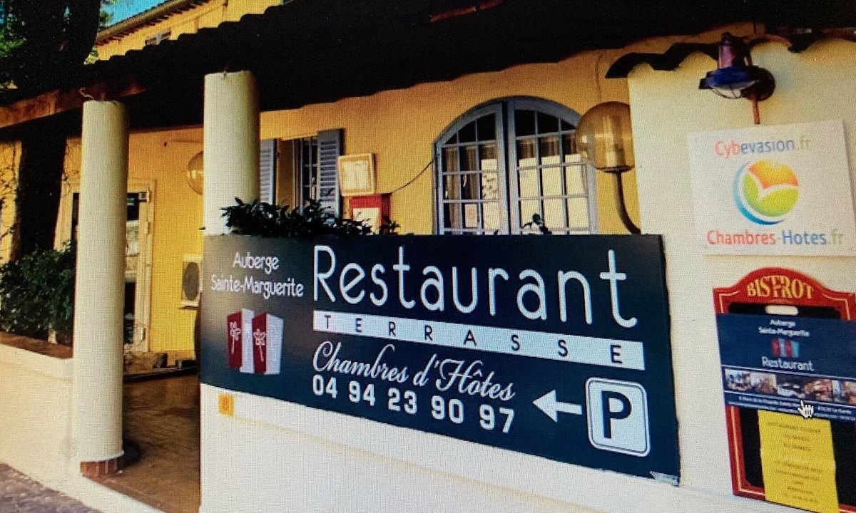Auberge Sainte | La Garde
