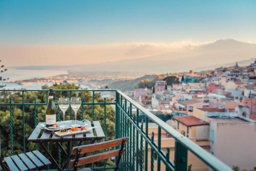 B Teatro Greco | Taormina City Centre