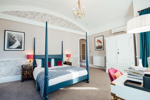 Banyers | Royston