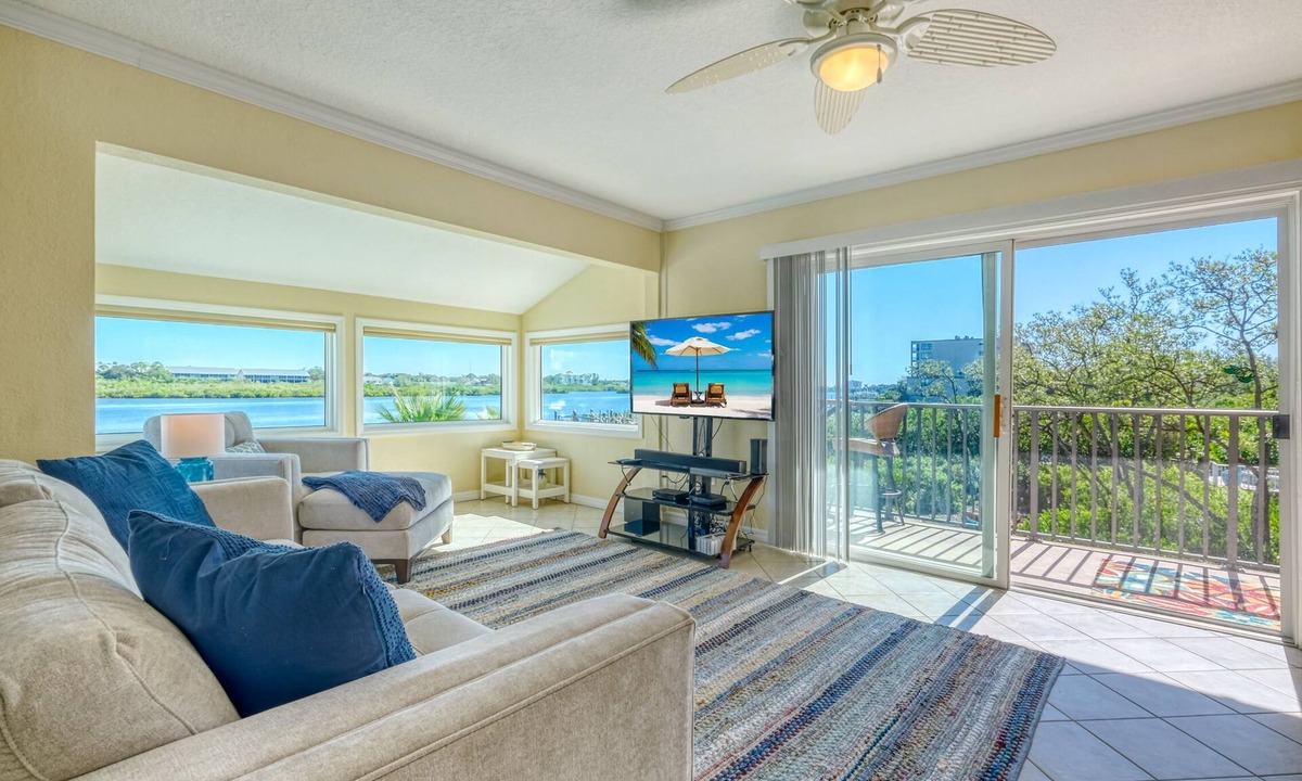 Bayview Villas | Indian Shores