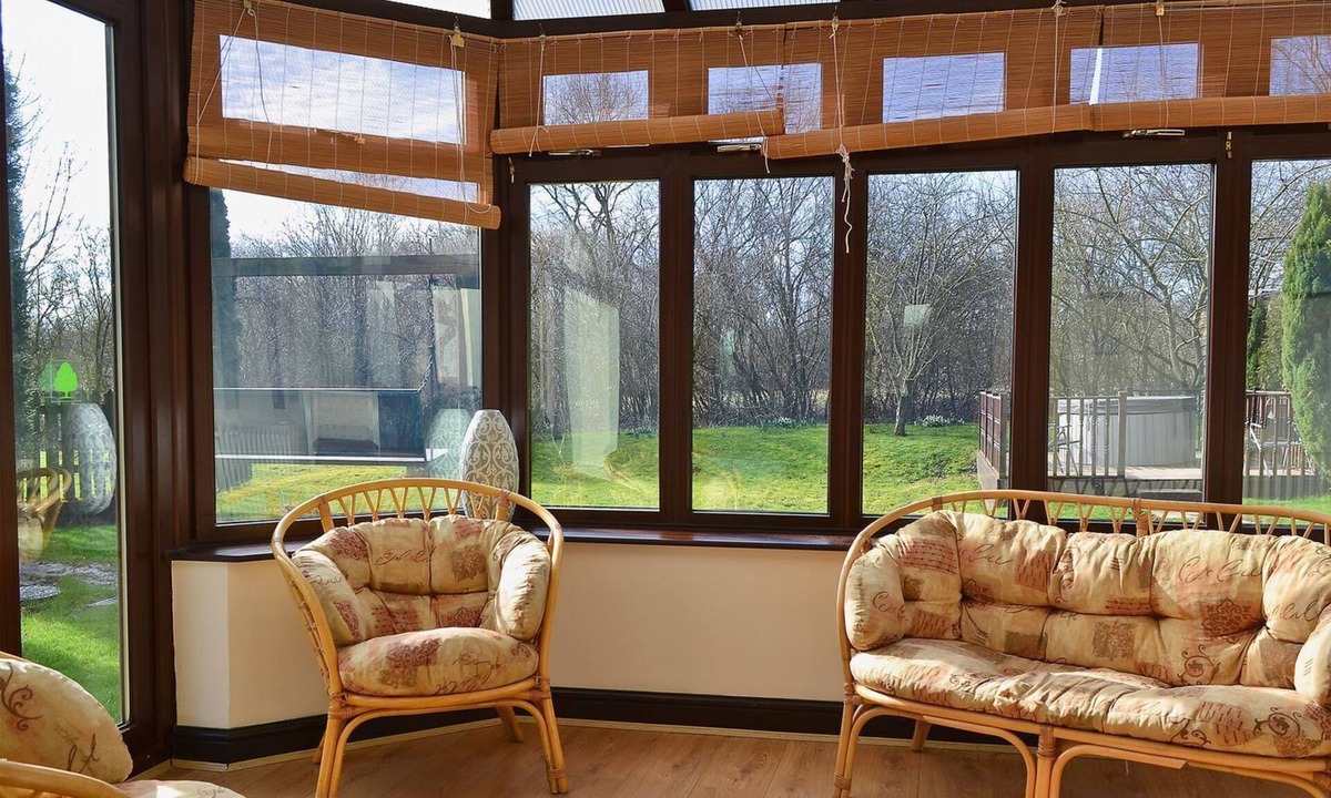 Accommodation Overseal | Ashby Woulds