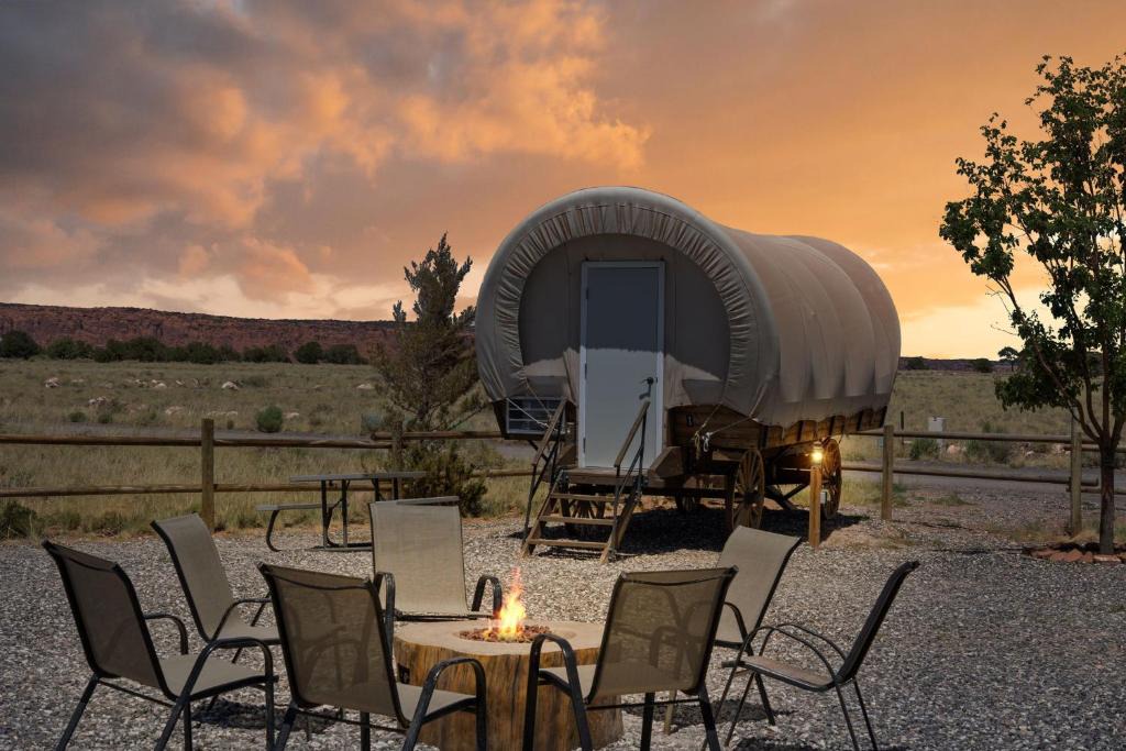 Broken Spur Inn Steakhouse | Torrey