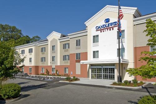 Candlewood Suites Burlington Ihg Hotel | Burlington