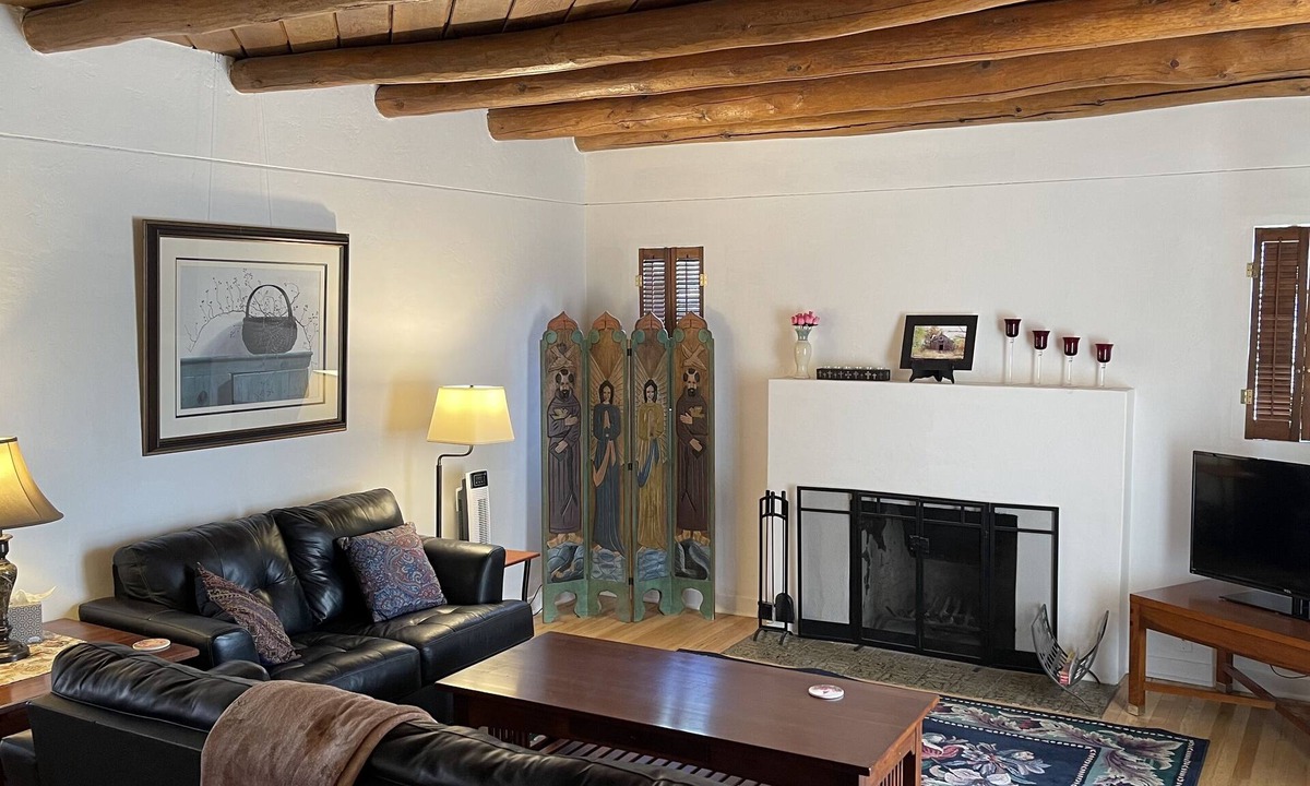 Town | West Old Town