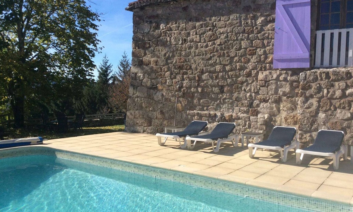 Farmhouse Swimming | Cros-de-Georand