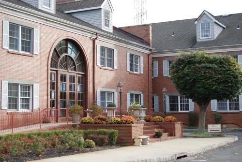 Colts Neck Inn Hotel | Colts Neck