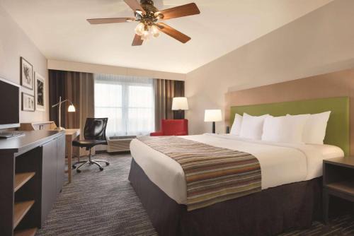 Country Inn | Galena