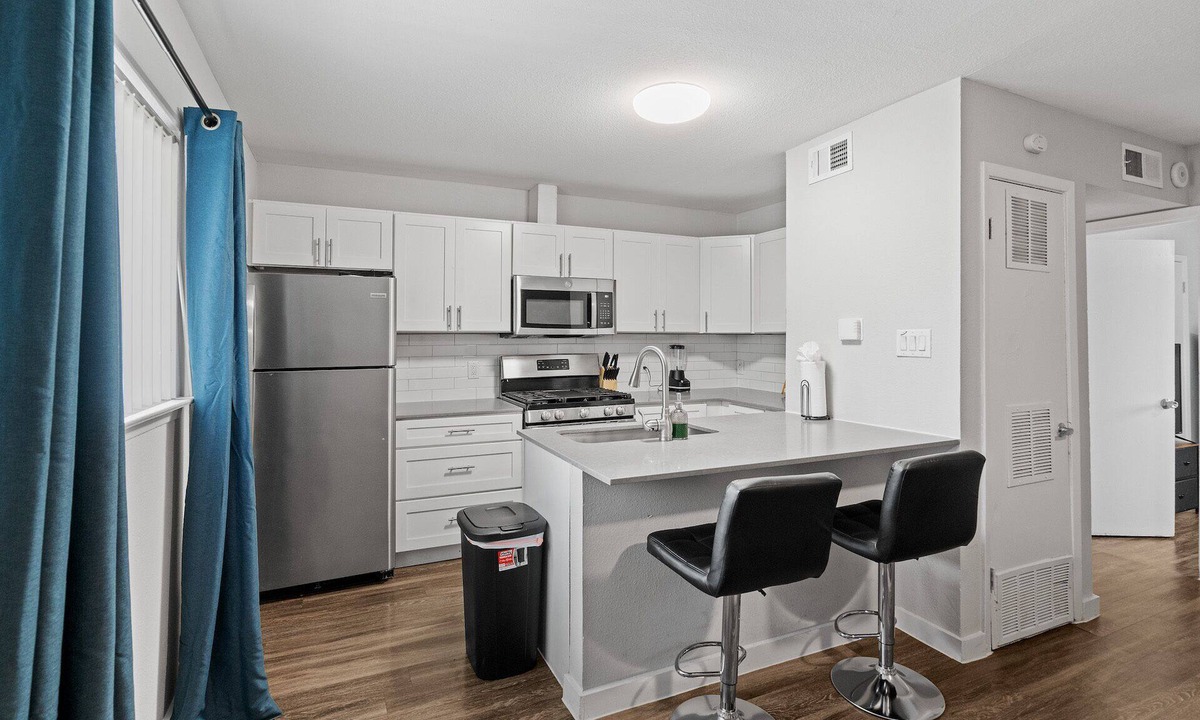 Stylish Ut Highland Evonify | Highland