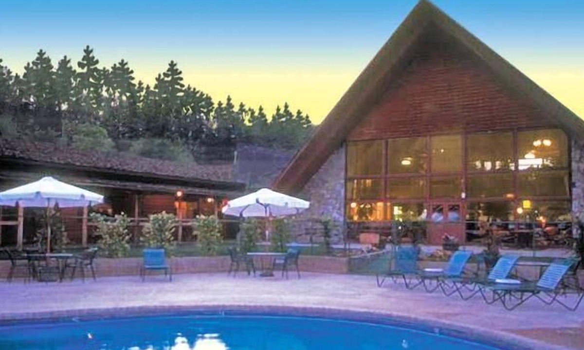 Cozy At Base Of Mogollon Rim Fireplace Resort | Kohls Ranch