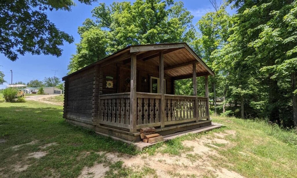 Camping Brown County | Helmsburg