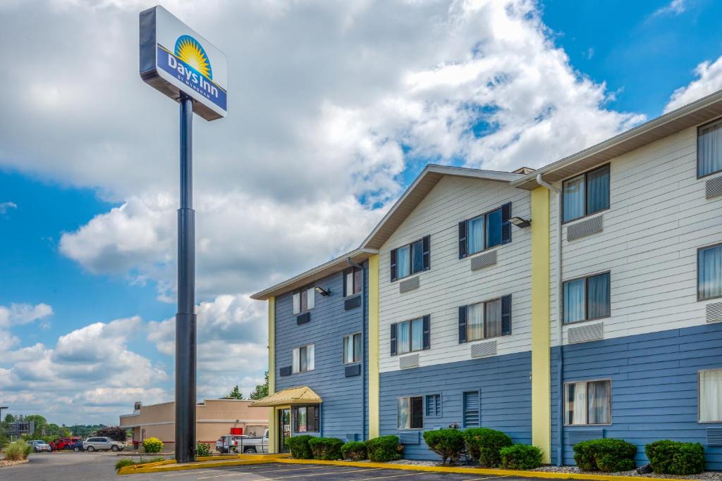 Days Inn | Somerset