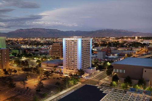 Doubletree | Downtown Albuquerque