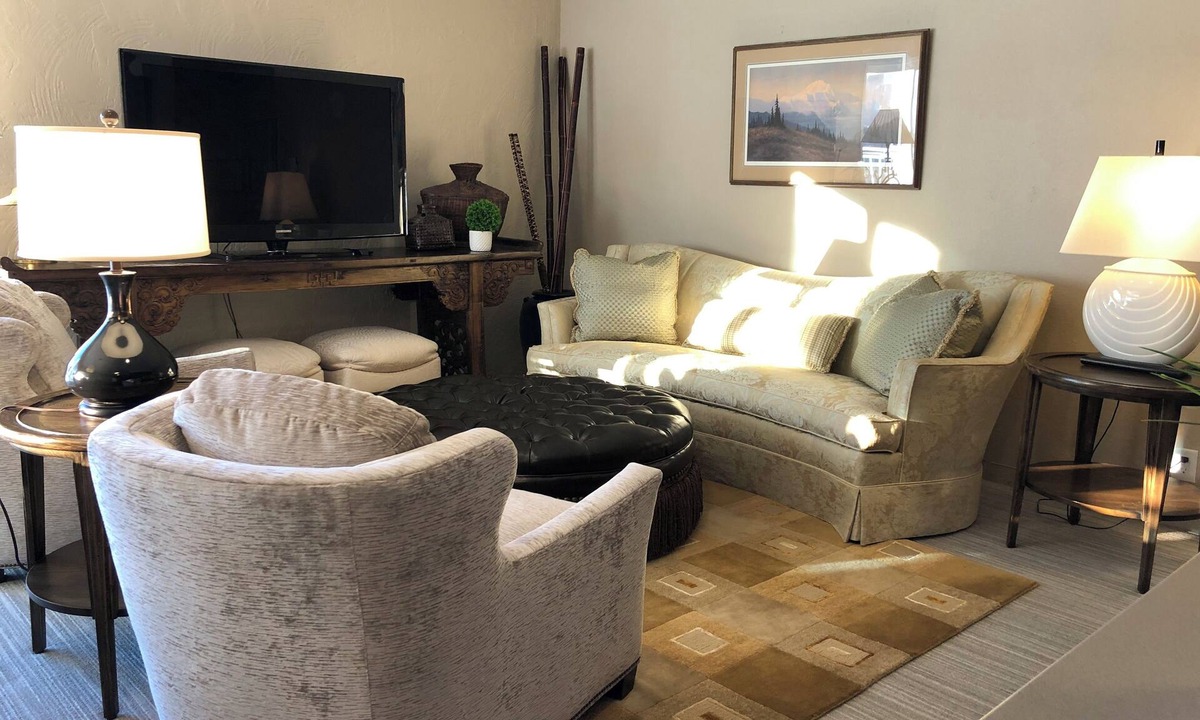 Horizons West Apt Anchorage | South Addition