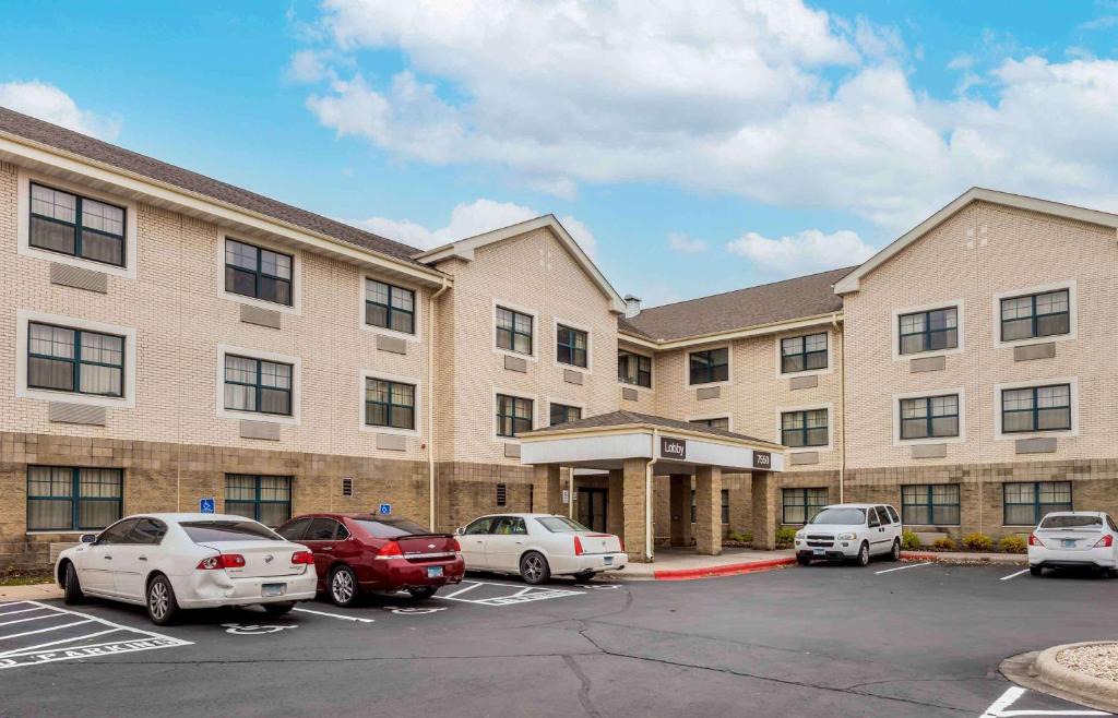 Eden Prairie Inn | Eden Prairie