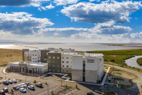 Fairfield Inn Suites | Alviso