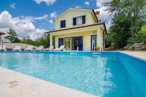 Holiday Swimming Krsan Vlasici Istria Sredisnja Istra | Boljevici