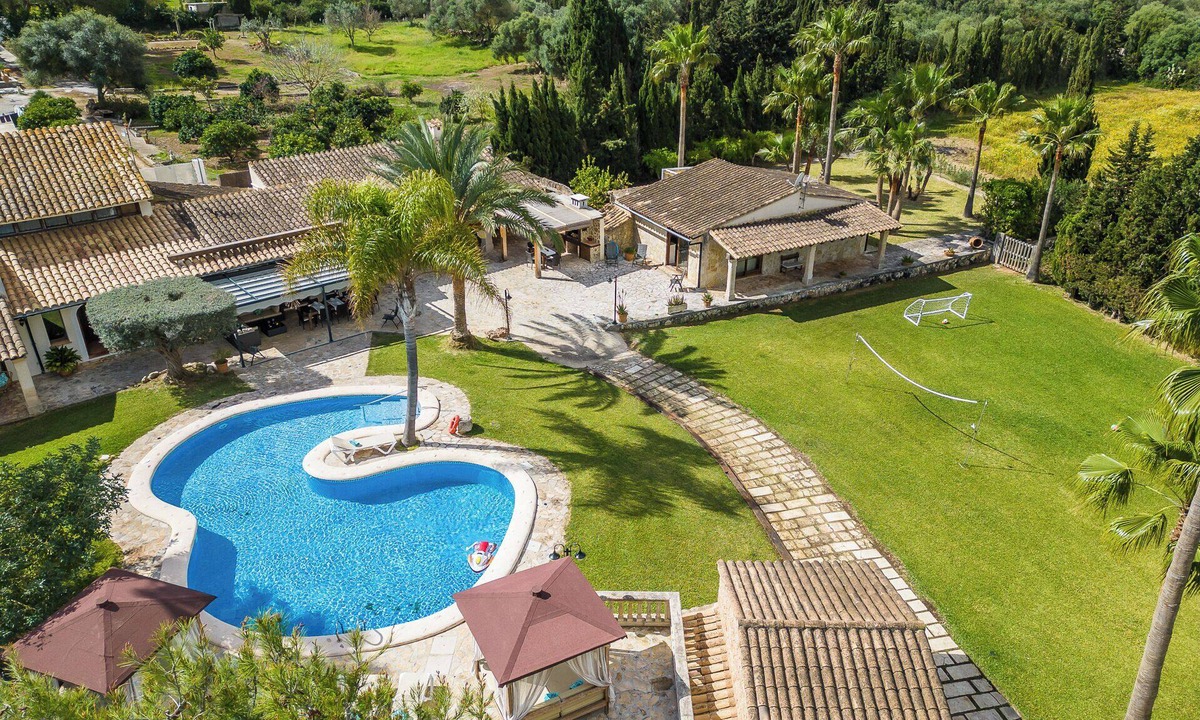 Finca Vela | Muro