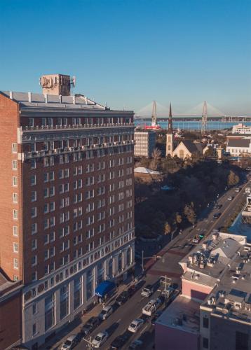 Francis Marion Hotel | Downtown Charleston