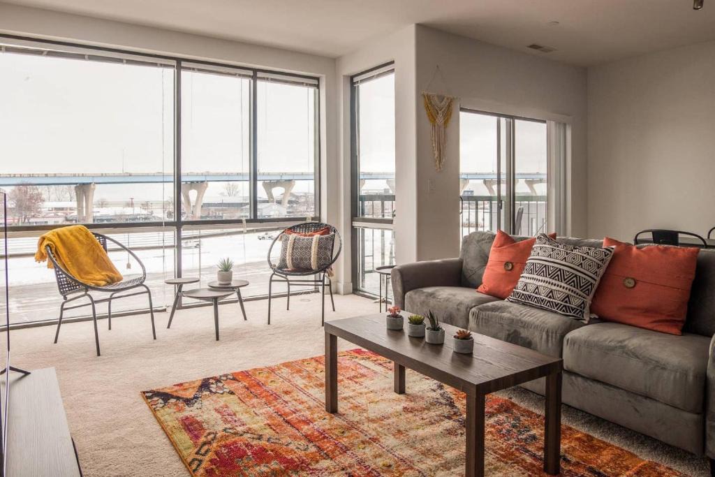 Flexhome Brewery District Milwaukee | Historic Third Ward