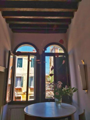 Corte Rubbi Canal | Dorsoduro