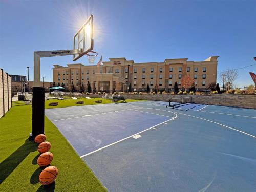 Hampton Inn Suites Robbinsville | Robbinsville