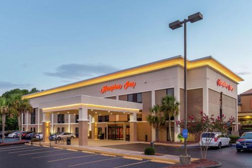 Hampton Inn Springs | St. Martin
