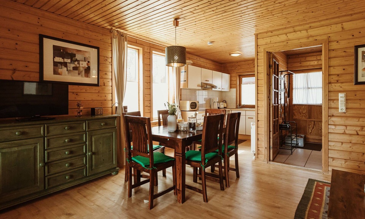 Log People Nature Adventure Village | Rotacker