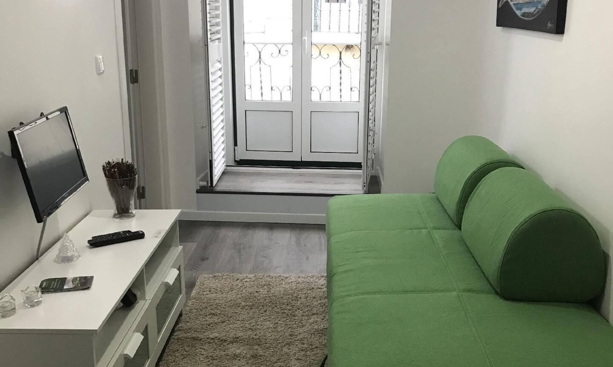 Ferienwohnung Lissabon Für Personen | Santo Estevao