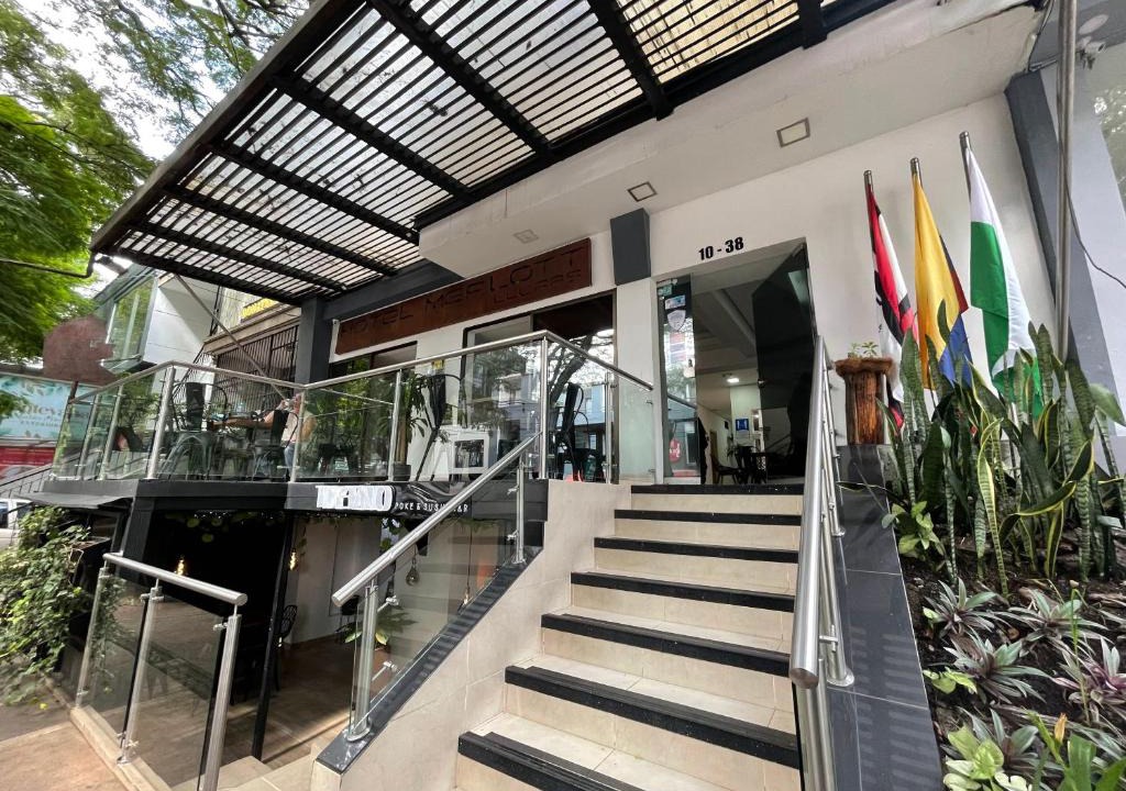 Apartahotel Montes | Zona Rosa