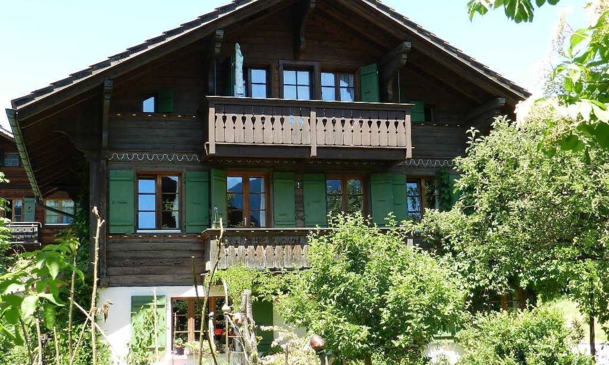 Gstaad Persons | Gstaad