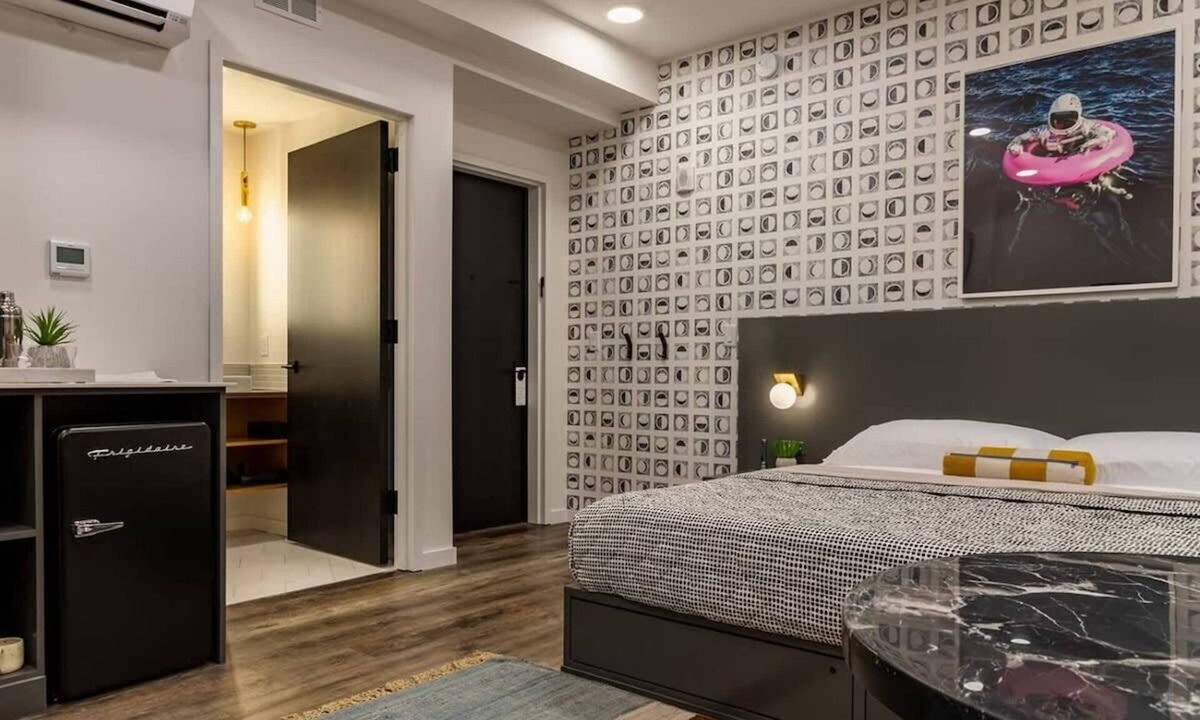 The Hotel | Downtown