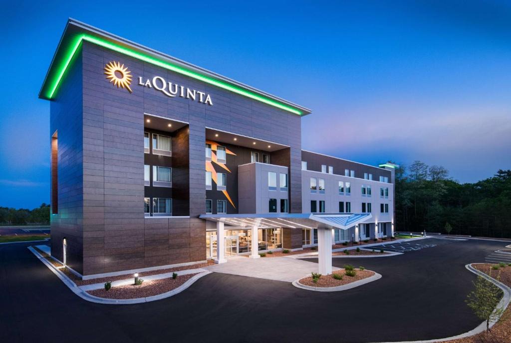 La Quinta Inn | Lake Delton