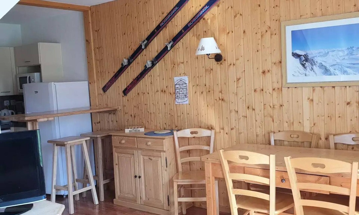 Résidence Le Hameau Du Puy Chalets Personnes | Saint-Etienne-en-Devoluy