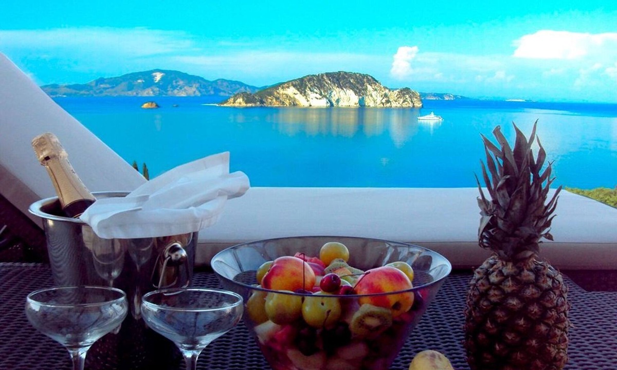 Giannis Alykes Zakynthos Greece | Marathias