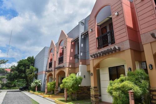 Manora | Talisay