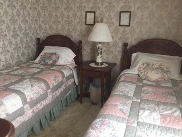 The Mcindoe Falls Inn | McIndoe Falls