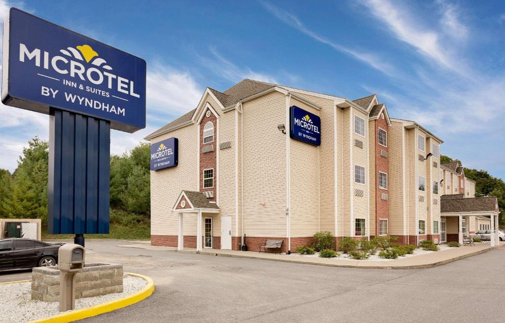Microtel Inn | Princeton