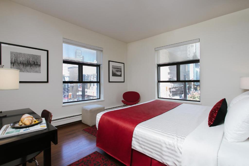 Moda Hotel | Downtown Vancouver