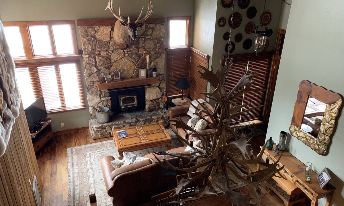 Mountainback Loft | Mammoth Lakes