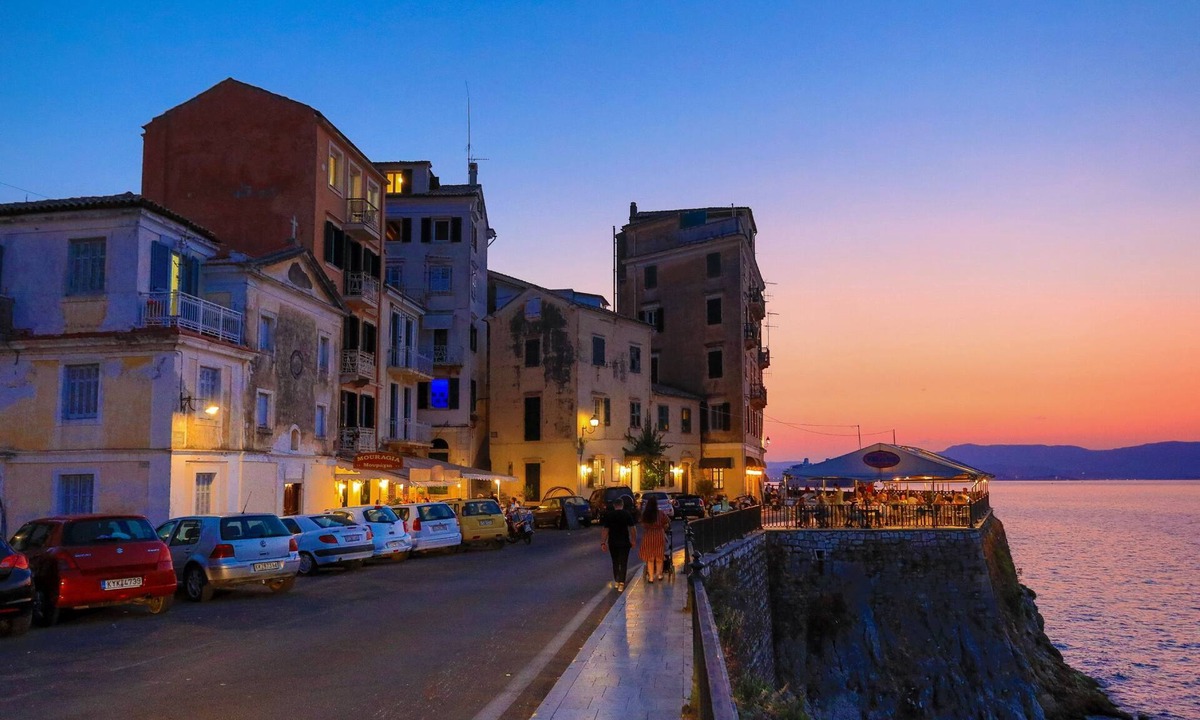 Mouragia | Old Town