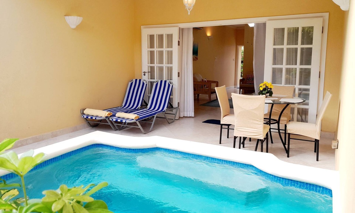 Beach Townhouse | Fitts Village