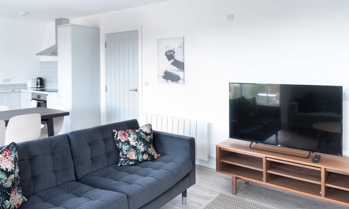 All Souls Avenue | Brondesbury Park