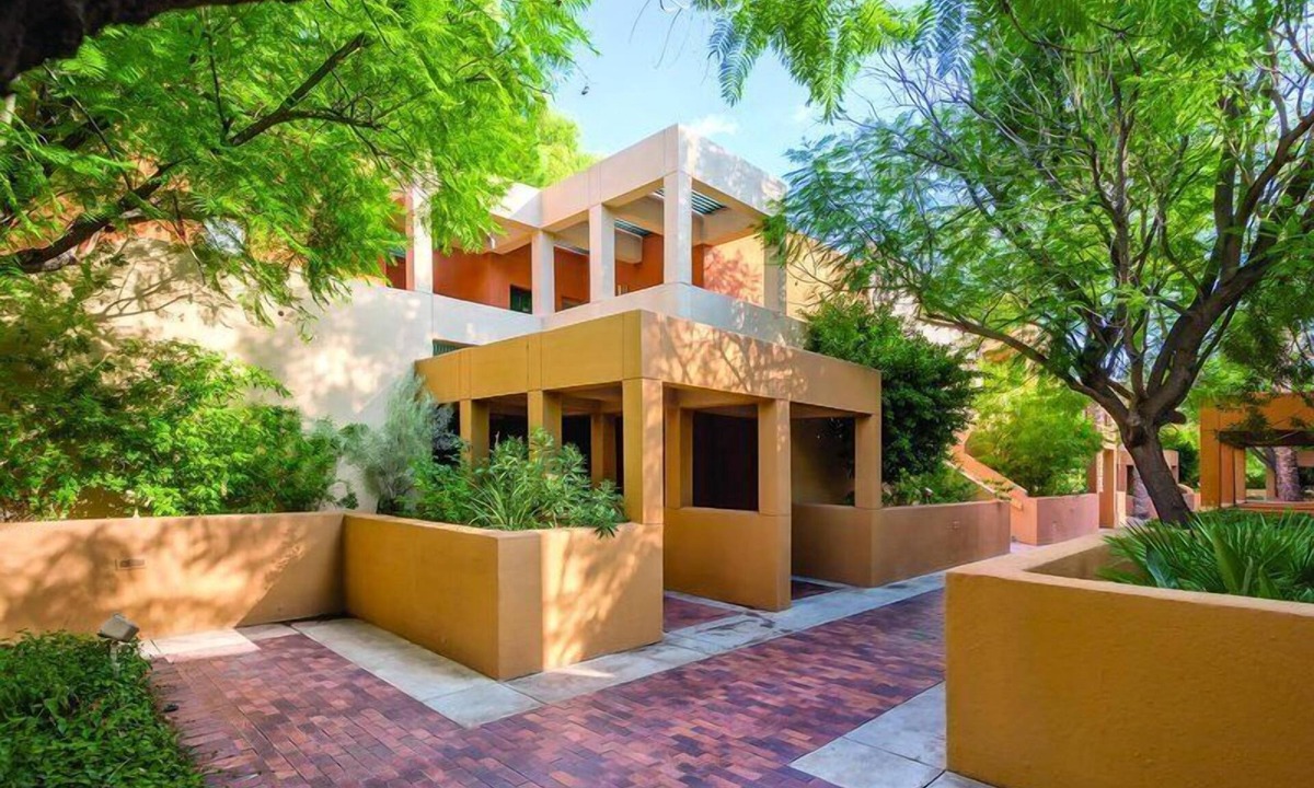 Scottsdale Premium Term Getaway Furnished Golf Cable Utilities | Paradise Valley Village