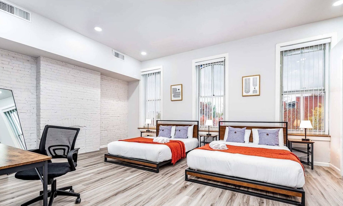 Park Ave Townhome Lafayette | Lafayette Square