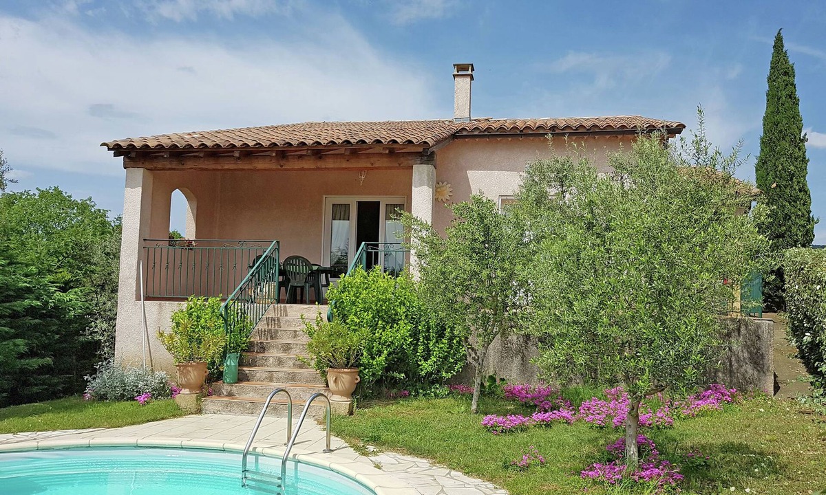 Villa Round Swimmingpool | Saint-Laurent-de-Carnols